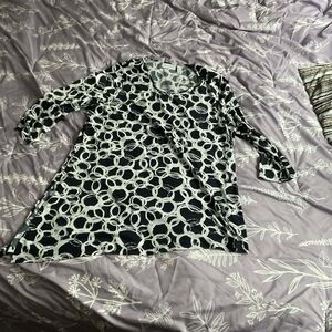 Susan Graver Liquid Knit Abstract Print Top 3/4 Sleeve